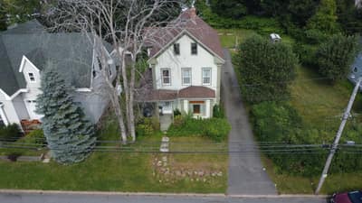 130 Mackay Street — photo 2