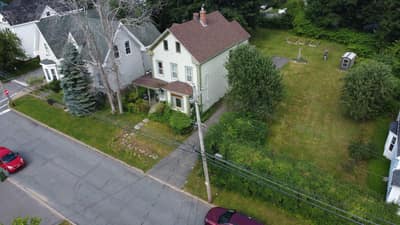 130 Mackay Street — photo 3
