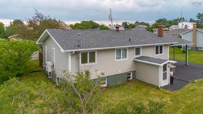 769 Heelan Street — photo 5