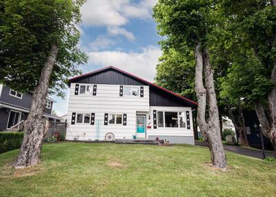 8 Allison Avenue — photo 2