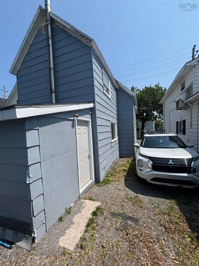 72 Pierce Street — photo 2