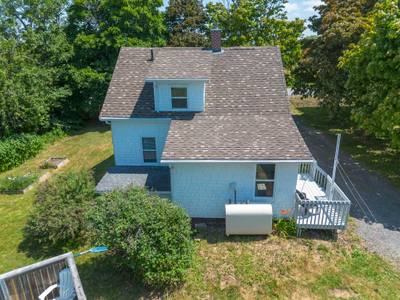 1215 Ridge Road — photo 8
