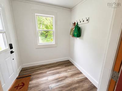 14 River Street — photo 2
