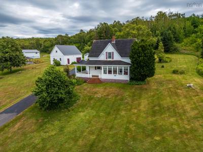 4834 Shore Road — photo 4