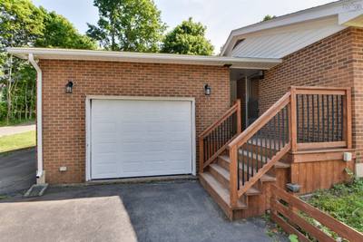 254 George Street — photo 3