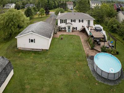 81 Bonavista Avenue — photo 3