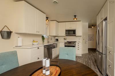 81 Bonavista Avenue — photo 8