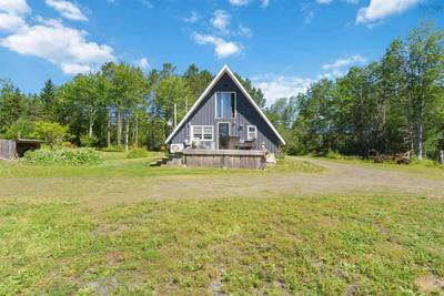 552 Beaconsfield Road — photo 4