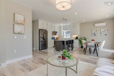 60 Higgins Avenue — photo 4