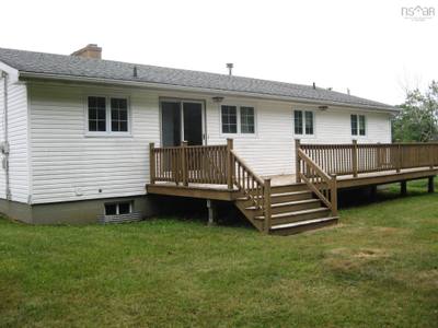 22 Barss Street — photo 2
