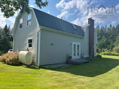 30 5085 Road — photo 3