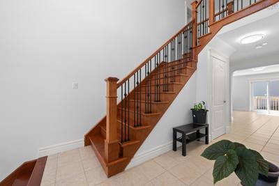 31 Transom Drive — photo 2