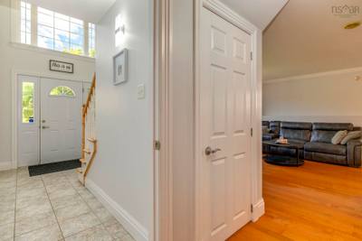 88 Bellbrook Crescent — photo 3