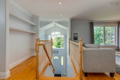 88 Bellbrook Crescent — photo 4