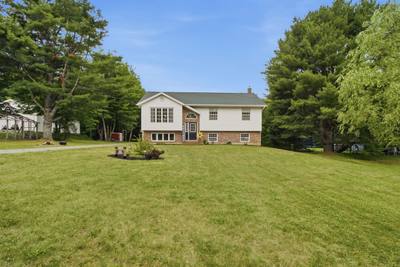 14 Lake Road — photo 2