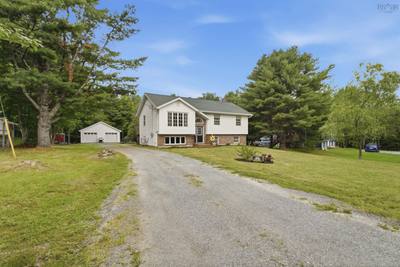 14 Lake Road — photo 3
