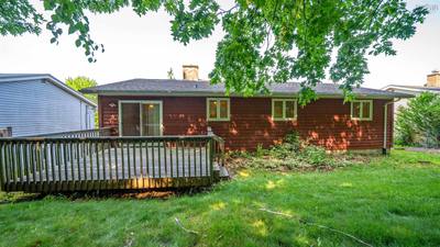 79 Riverview Crescent — photo 4