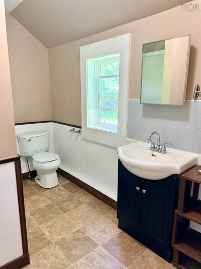 27 Starrs Road — photo 4