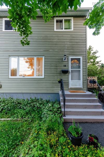 14 Huntingdon Drive — photo 4
