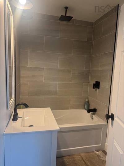 3804 Lawrencetown Road — photo 3