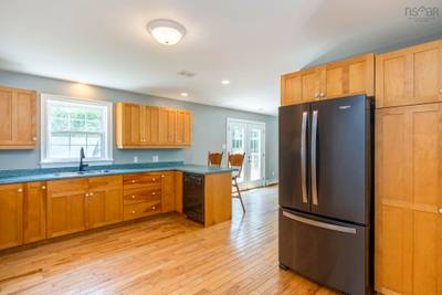 174 Prospect Avenue — photo 5