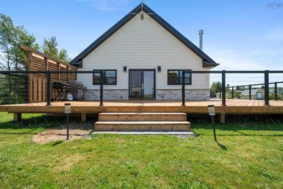 37 Reid Drive — photo 4
