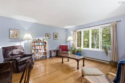 10 Elmwood Court — photo 7