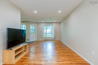 2080 Quingate Place ##212 — photo 5