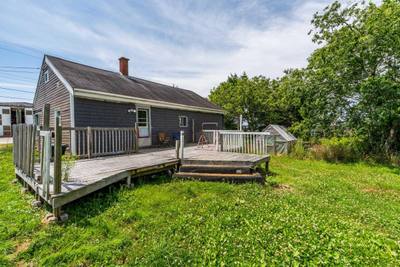24 Doucet Wharf Road — photo 4