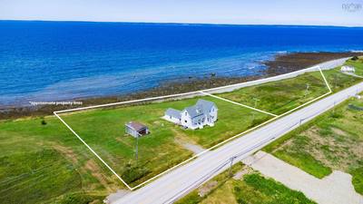 10345 Highway 1 — photo 2
