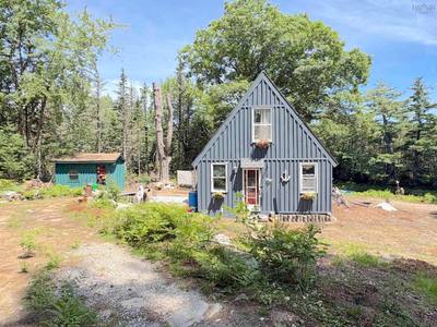 1894 Highway 103 — photo 3