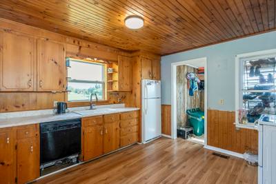 1103 Gospel Woods Road — photo 4