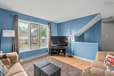 82 Merrimac Drive — photo 4