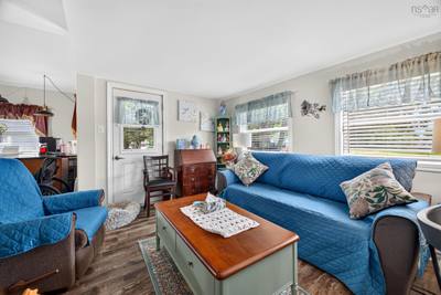 12 Highland Avenue — photo 5