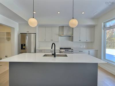 26 Ashford Court — photo 2