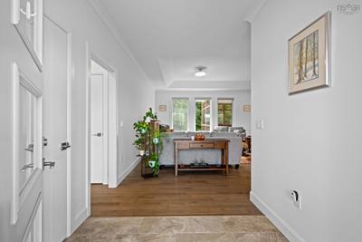 156 Magenta Drive — photo 6