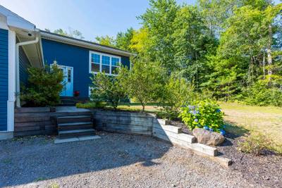 1052 Meadowvale Road — photo 3