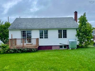 358 Columbia Street — photo 4
