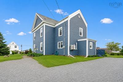2652 Morien Highway — photo 4