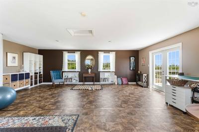 909 Stronach Mountain Road — photo 2