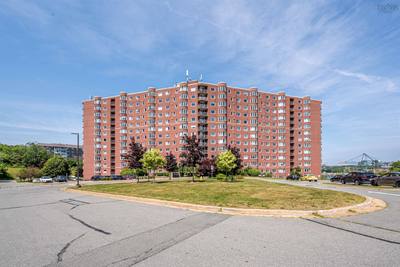 45 Vimy Avenue #516 — photo 2
