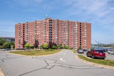 45 Vimy Avenue #516 — photo 3