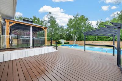 58 Erinmore Drive — photo 3