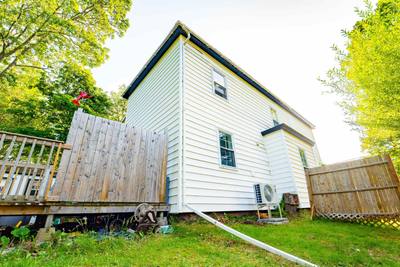 42 Victoria Street — photo 4