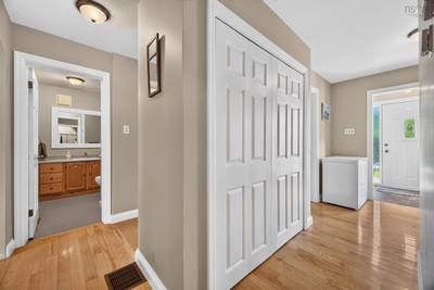 60 Lower Harmony Road — photo 5