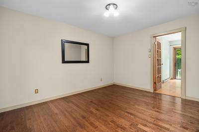 32 Kipawa Crescent — photo 4