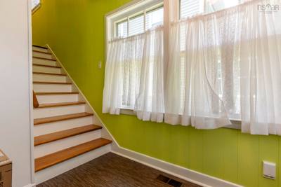 68 Connaught Avenue — photo 4