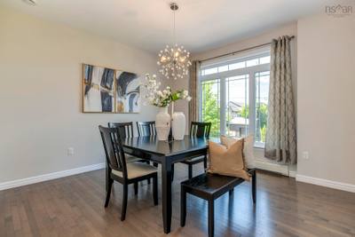 24 Armenia Drive — photo 8