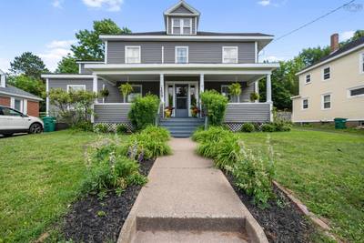 159 Almont Avenue — photo 2