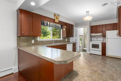 1053 Terence Bay Road — photo 8
